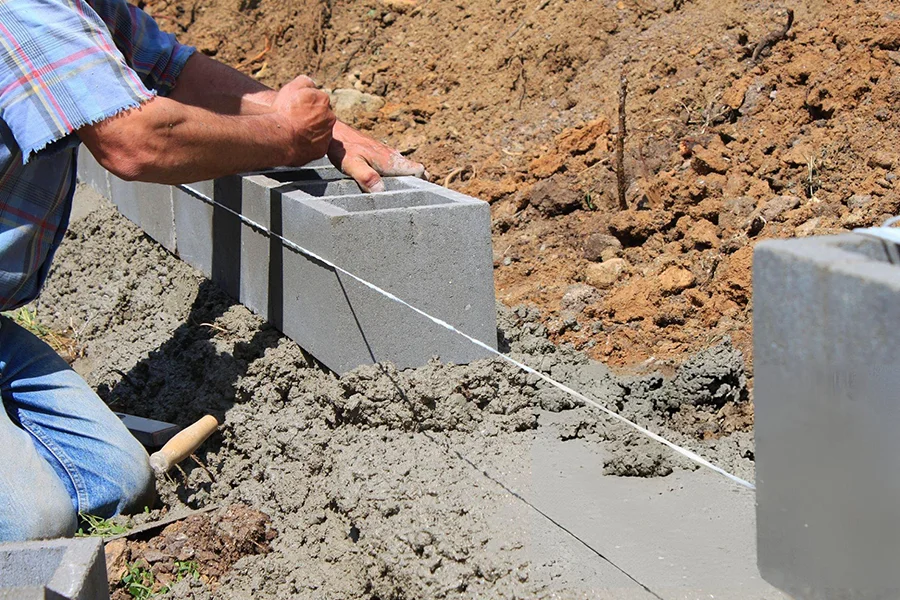 retaining wall repair in Oviedo, FL